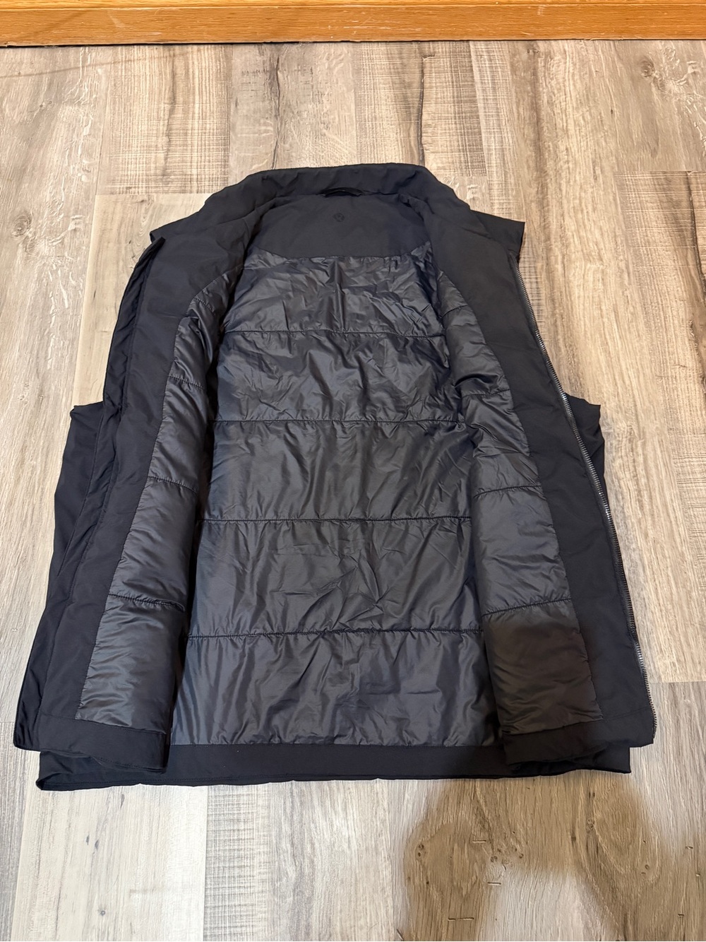 Lululemon Mens vest XL - Picture 6 of 7